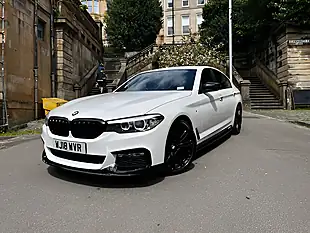 Used 2018 BMW 5 Series M Sport Alpine White - Interior and Exterior details 20