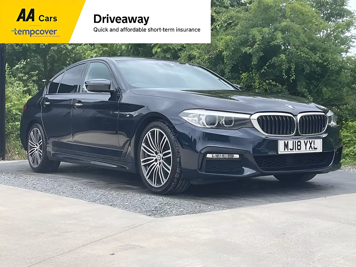 Used 2018 BMW 5 Series M Sport Black - Front View