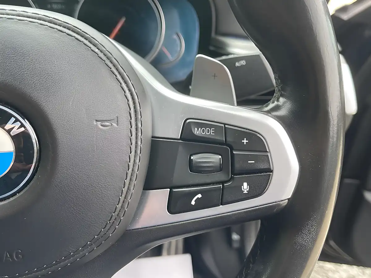 Used 2018 BMW 5 Series M Sport Black - Interior and Exterior details 13