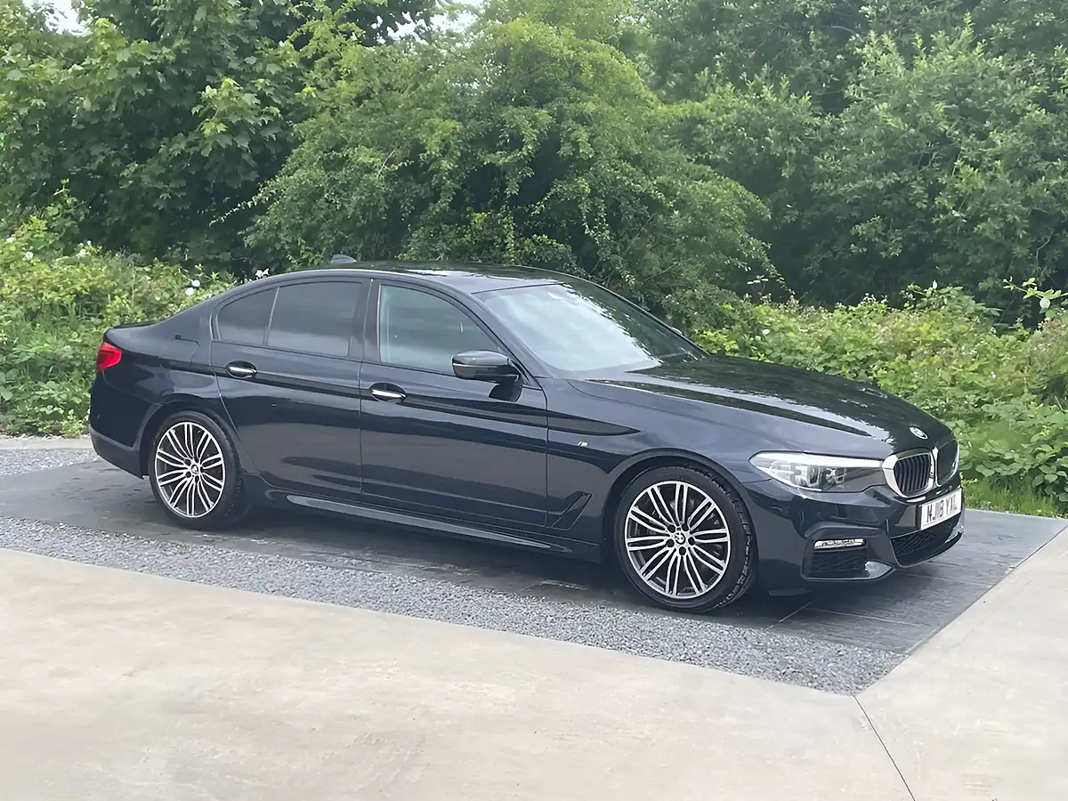 Used 2018 BMW 5 Series M Sport Black - Interior and Exterior details 15