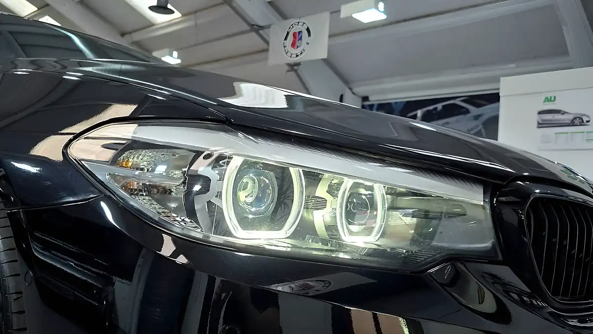 Used 2018 BMW 5 Series M Sport Black - Interior and Exterior details 12