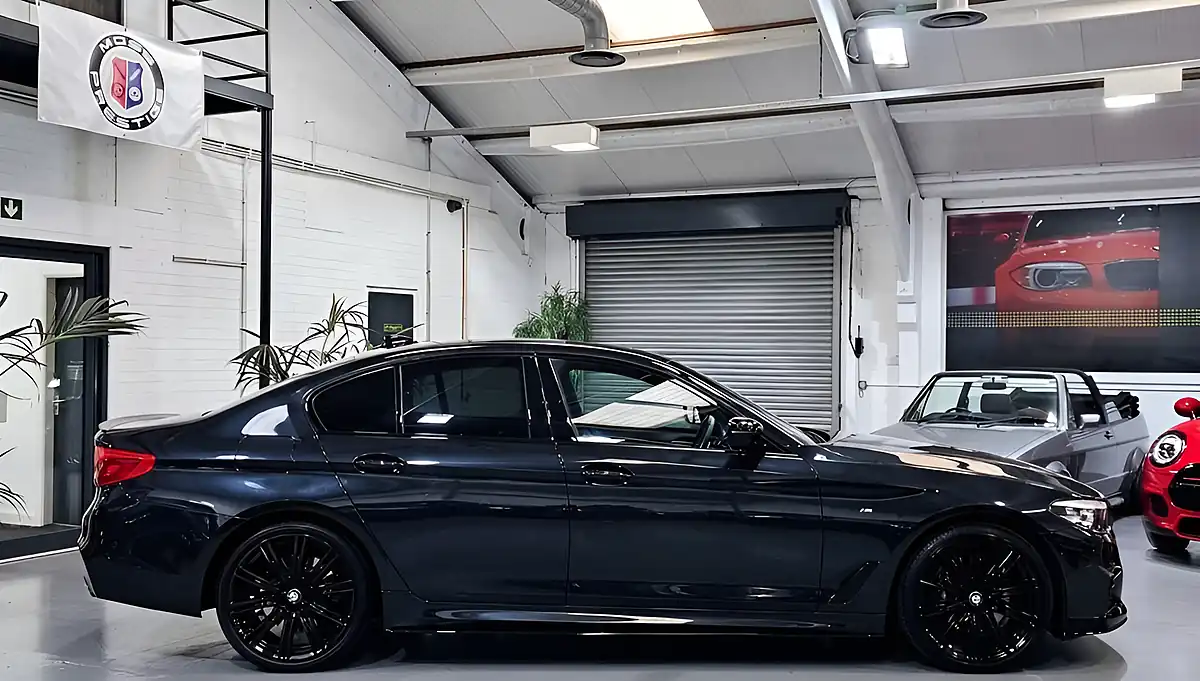 Used 2018 BMW 5 Series M Sport Black - Interior and Exterior details 6