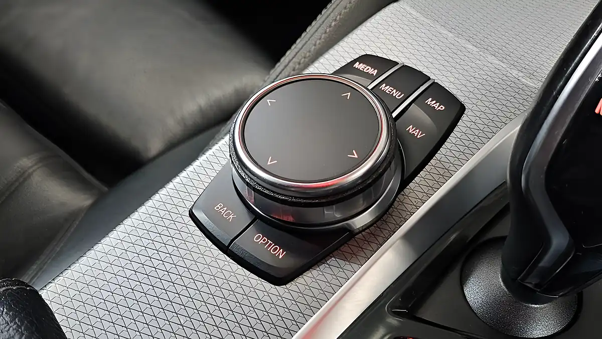 Used 2018 BMW 5 Series M Sport Black - Interior and Exterior details 14