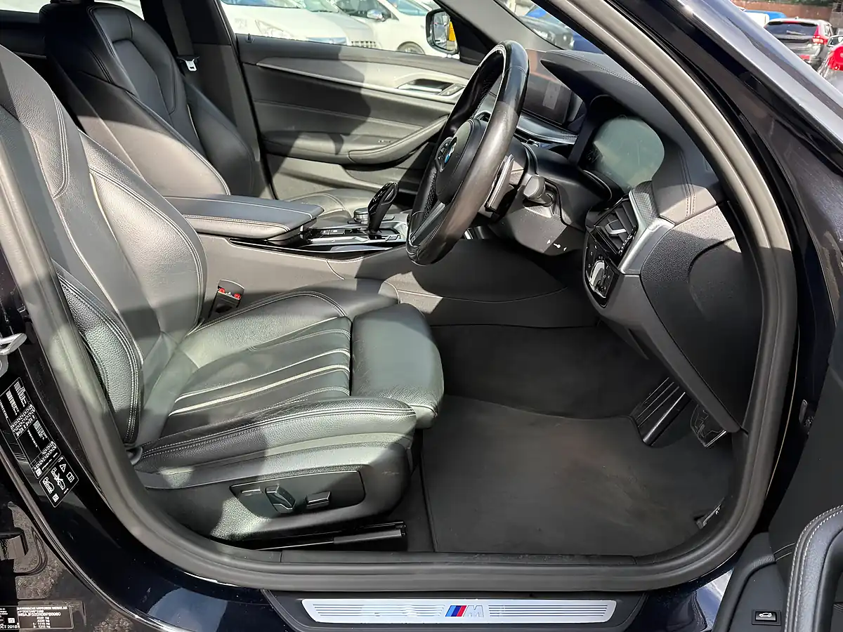 Used 2018 BMW 5 Series M Sport Black - Interior and Exterior details 12
