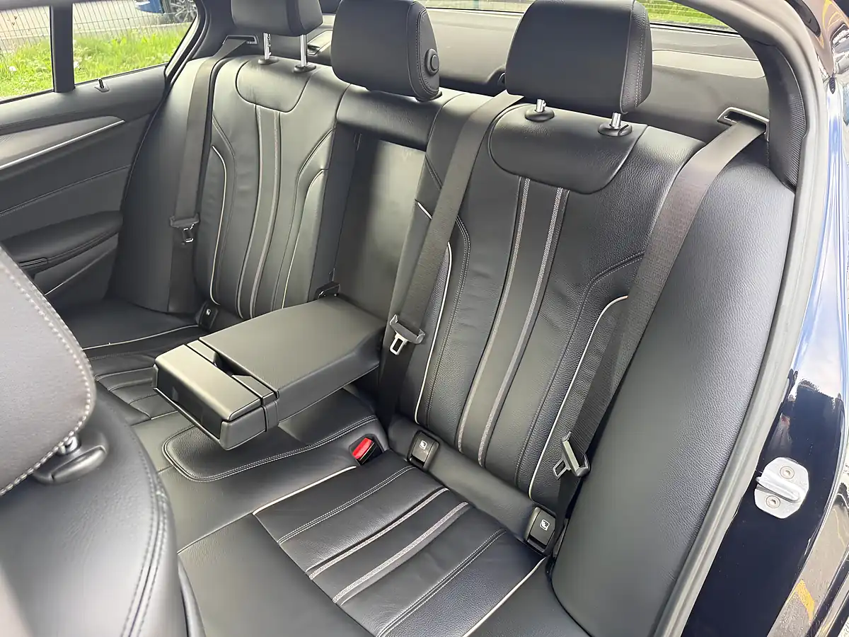 Used 2018 BMW 5 Series M Sport Black - Interior and Exterior details 14