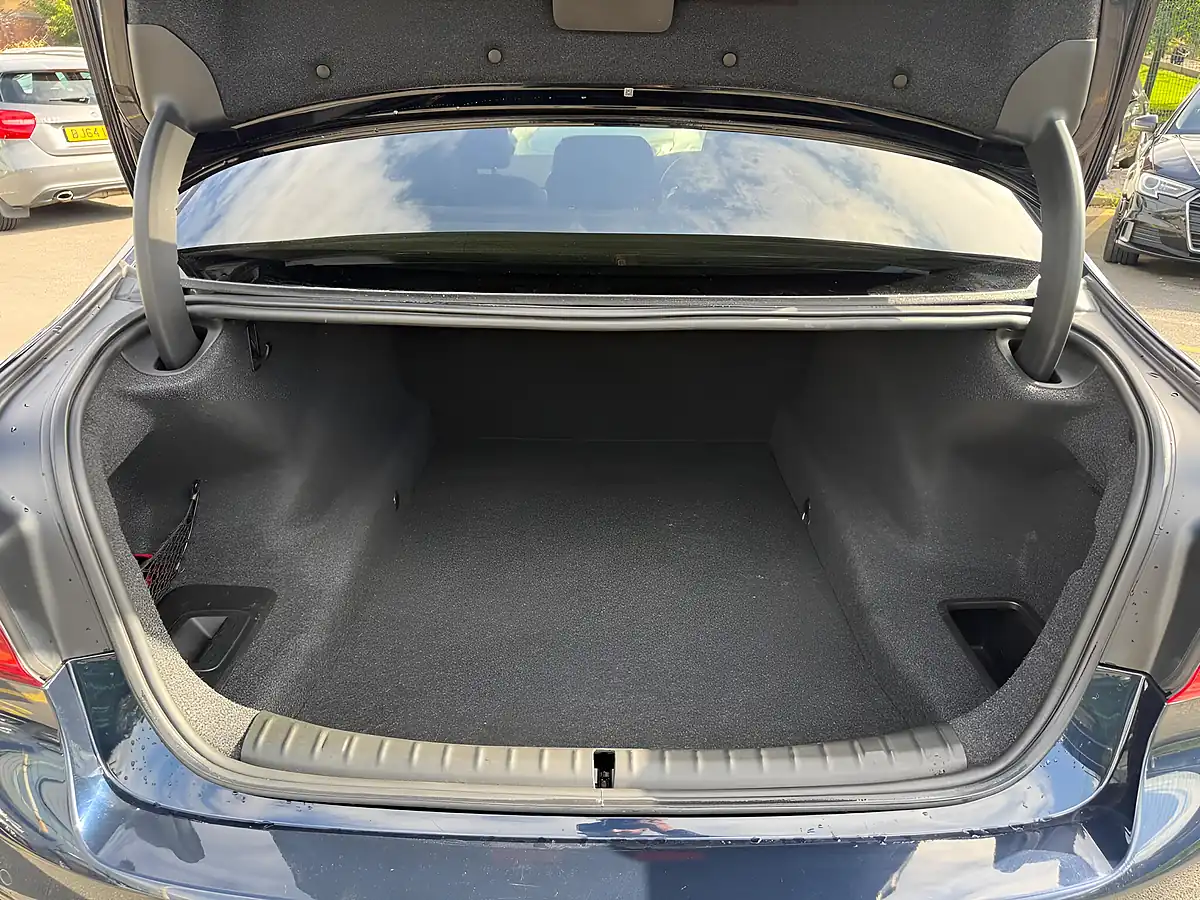 Used 2018 BMW 5 Series M Sport Black - Interior and Exterior details 19