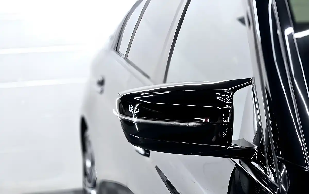 Used 2018 BMW 5 Series M Sport Black Sapphire - Interior and Exterior details 12