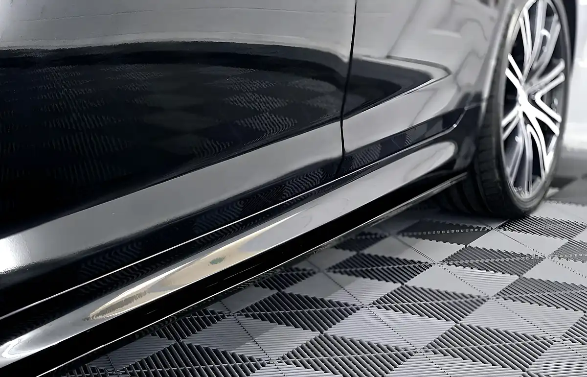 Used 2018 BMW 5 Series M Sport Black Sapphire - Interior and Exterior details 13