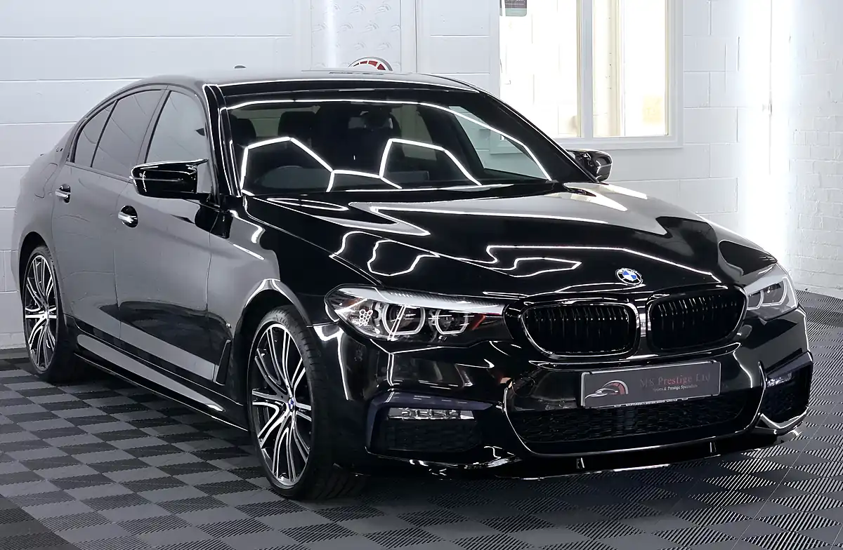 Used 2018 BMW 5 Series M Sport Black Sapphire - Interior and Exterior details 4