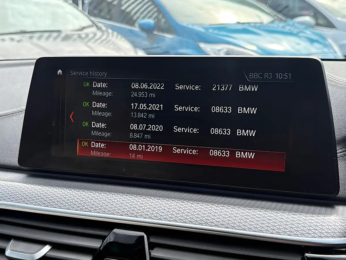 Used 2018 BMW 5 Series M Sport Black Sapphire - Interior and Exterior details 12