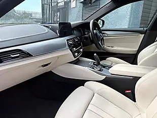 Used 2018 BMW 5 Series M Sport Black Sapphire - Interior and Exterior details 8