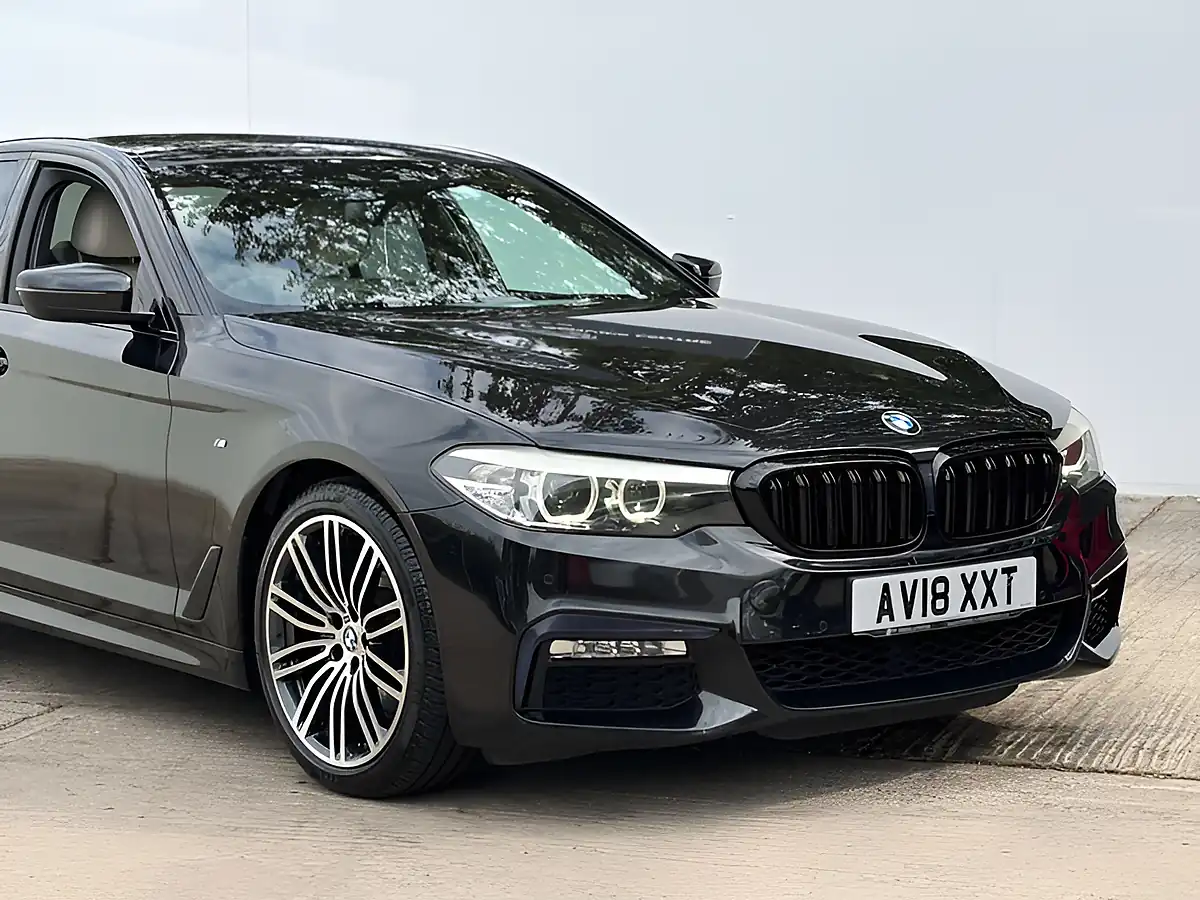 Used 2018 BMW 5 Series M Sport Black Sapphire - Interior and Exterior details 2