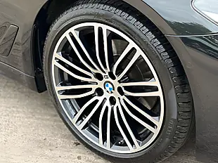 Used 2018 BMW 5 Series M Sport Black Sapphire - Interior and Exterior details 3