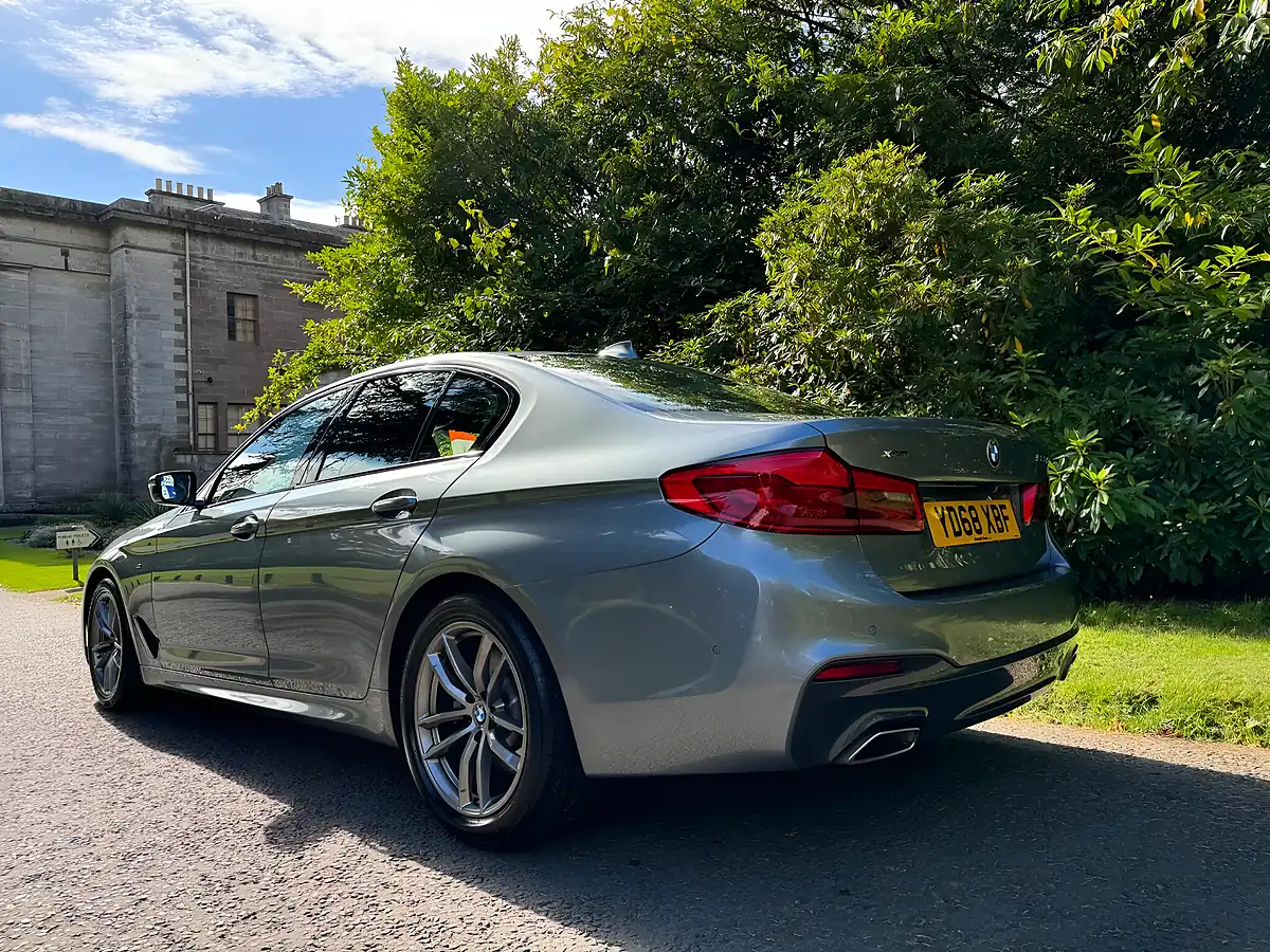 Used 2018 BMW 5 Series M Sport Blue - Interior and Exterior details 3