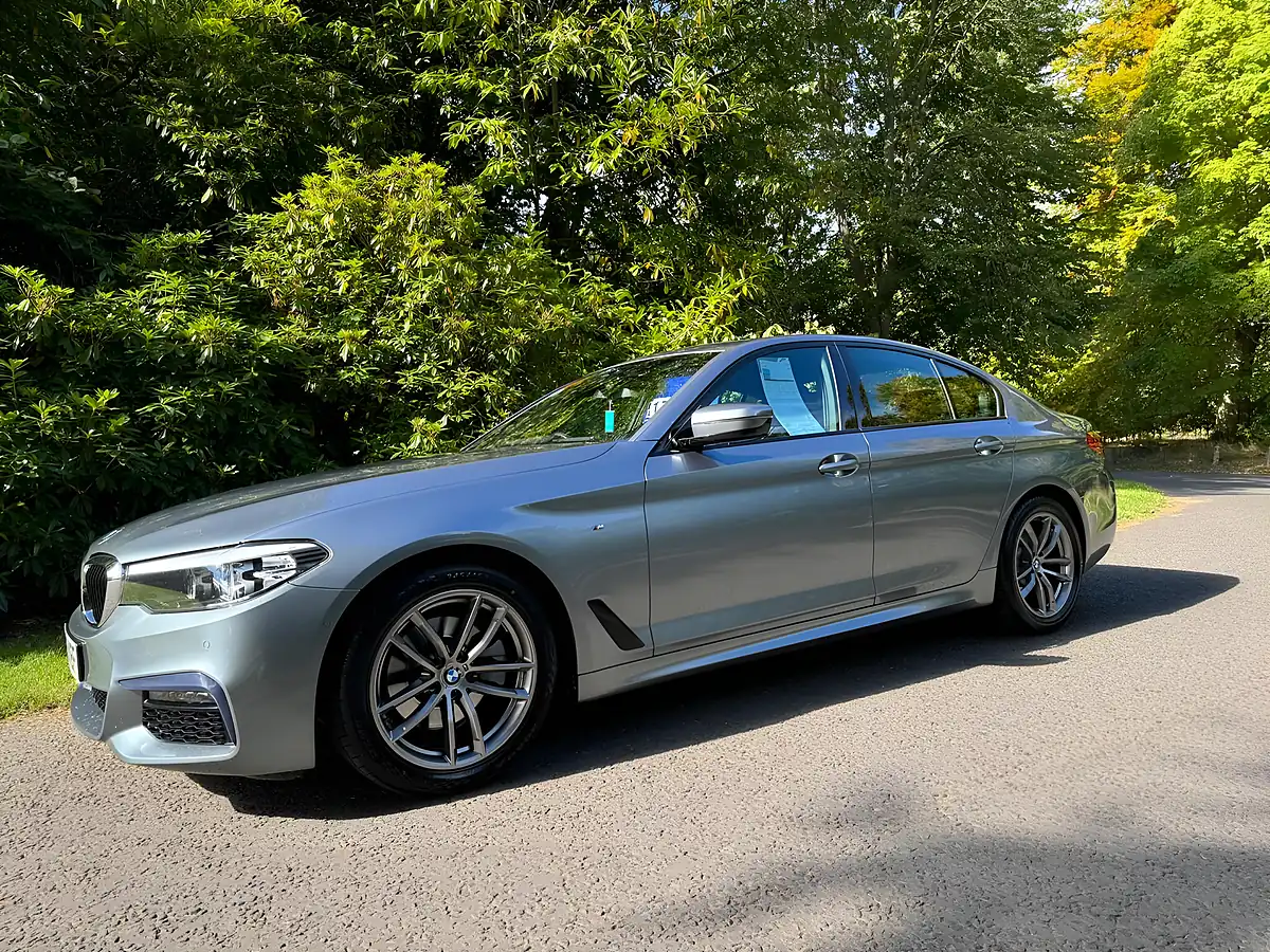 Used 2018 BMW 5 Series M Sport Blue - Interior and Exterior details 5