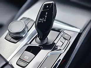 Used 2018 BMW 5 Series M Sport Blue - Interior and Exterior details 6