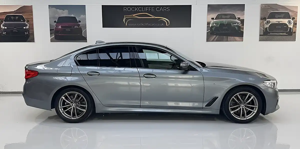 Used 2018 BMW 5 Series M Sport Blue - Interior and Exterior details 3