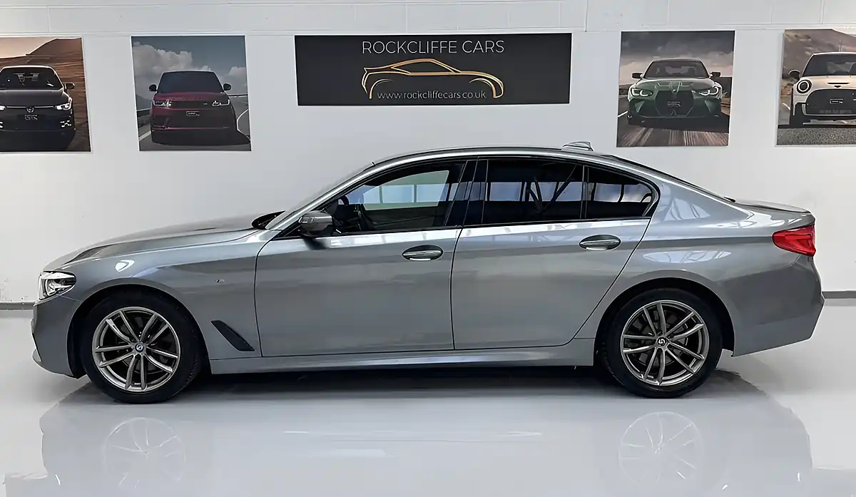 Used 2018 BMW 5 Series M Sport Blue - Interior and Exterior details 5