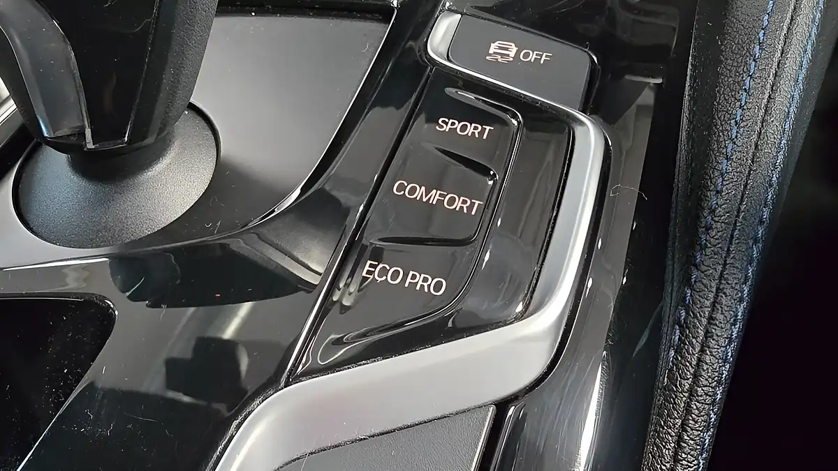 Used 2018 BMW 5 Series M Sport Bluestone Grey - Interior and Exterior details 17