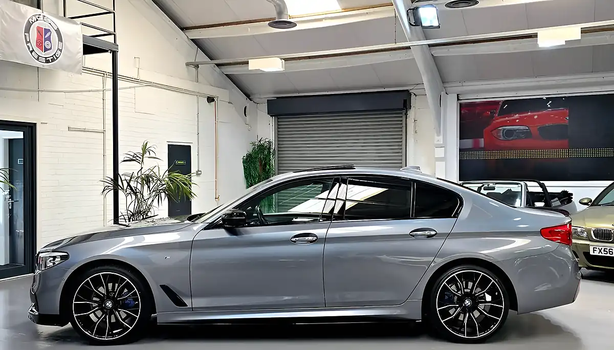 Used 2018 BMW 5 Series M Sport Bluestone Grey - Interior and Exterior details 6