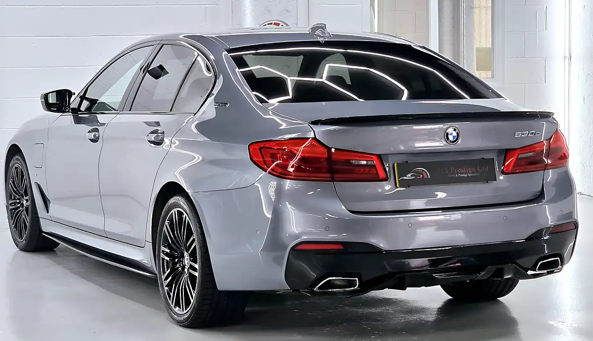 Used 2018 BMW 5 Series M Sport Bluestone - Interior and Exterior details 10