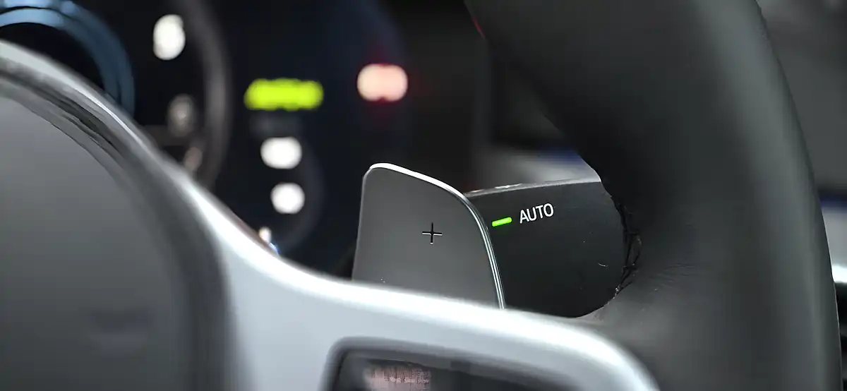 Used 2018 BMW 5 Series M Sport Bluestone - Interior and Exterior details 17