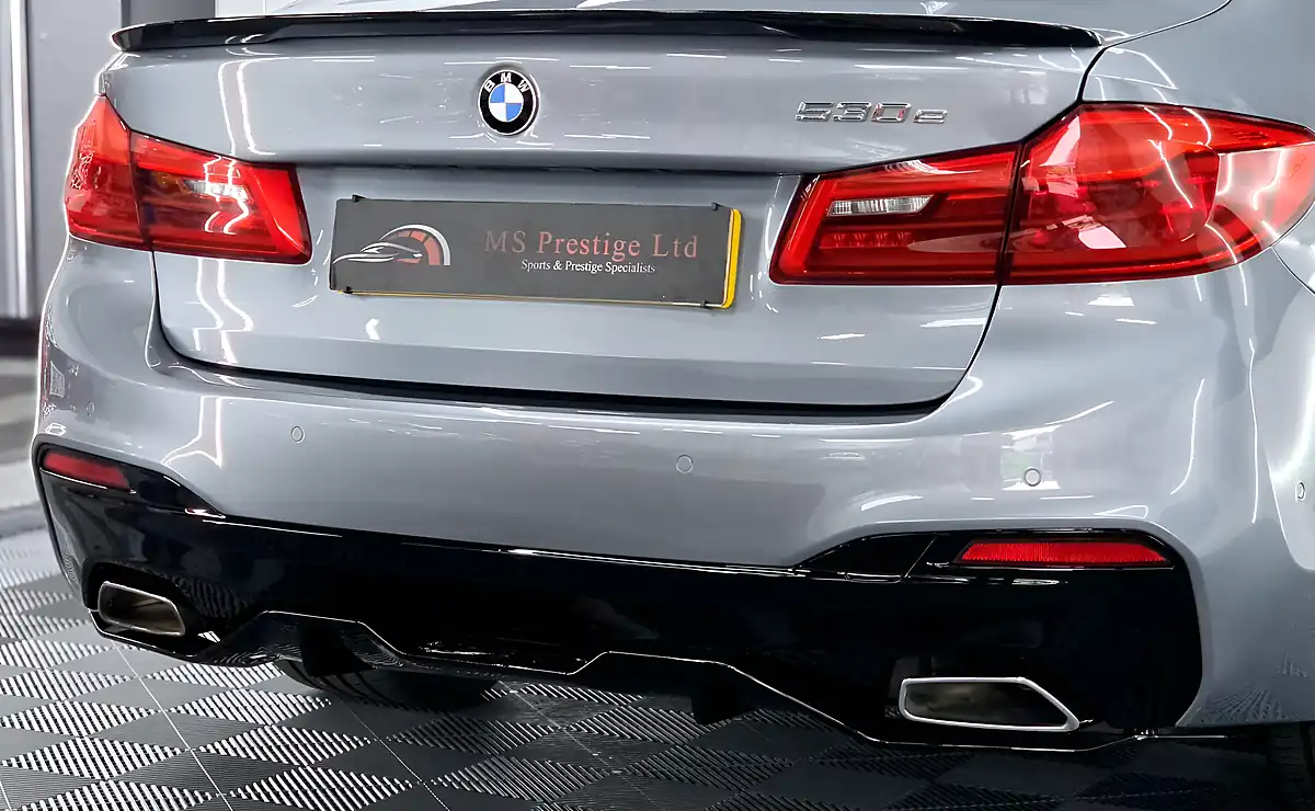 Used 2018 BMW 5 Series M Sport Bluestone - Interior and Exterior details 10