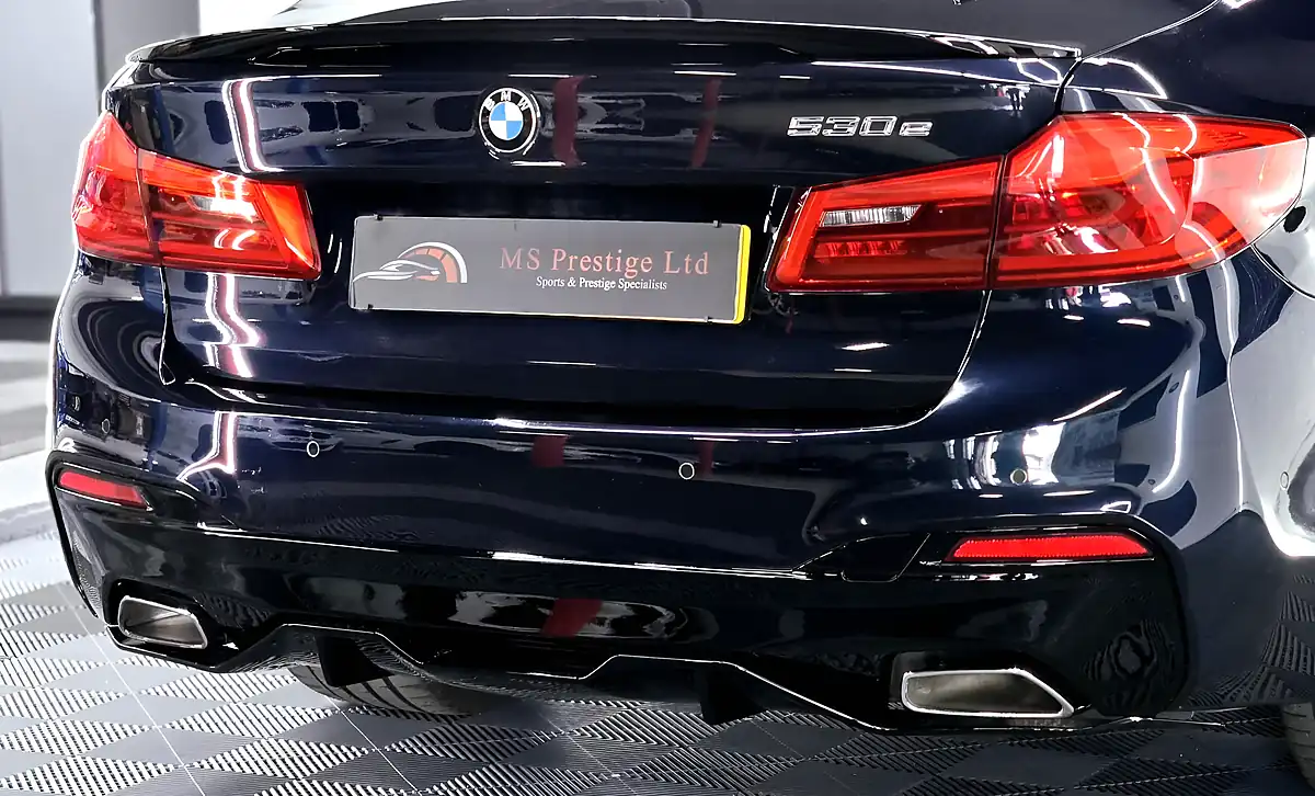 Used 2018 BMW 5 Series M Sport Carbon Black - Interior and Exterior details 10