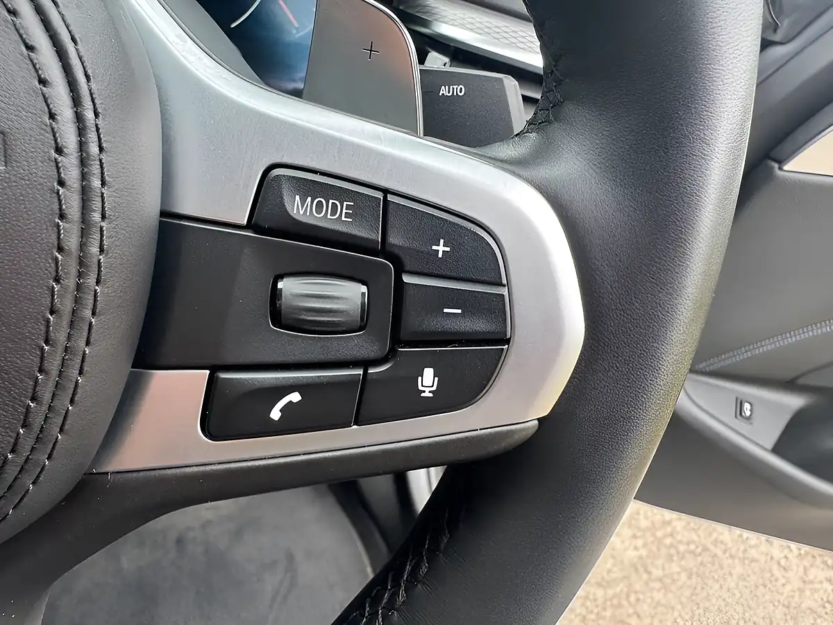 Used 2018 BMW 5 Series M Sport Grey - Interior and Exterior details 16