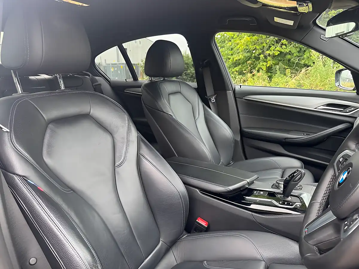 Used 2018 BMW 5 Series M Sport Grey - Interior and Exterior details 17