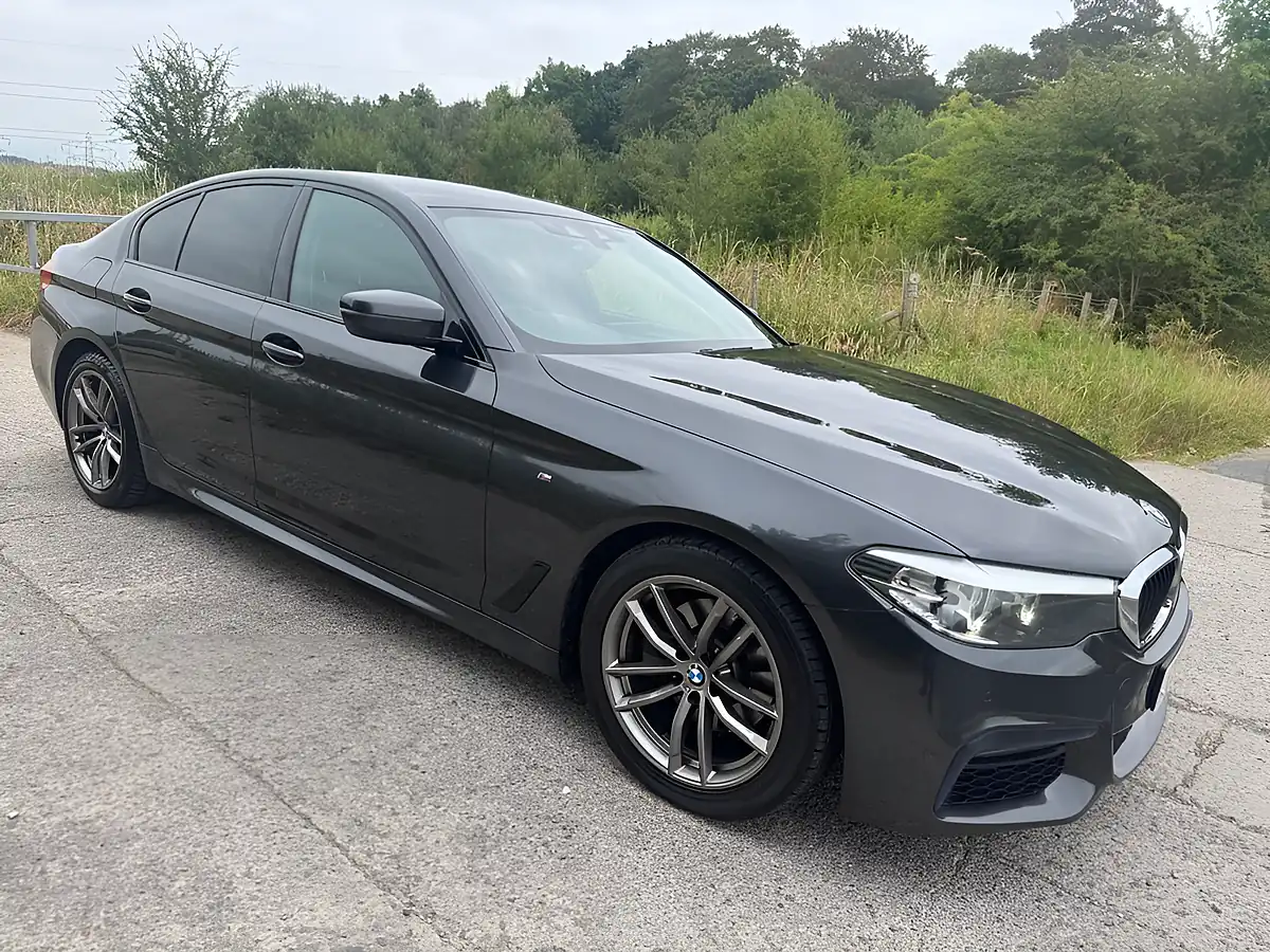 Used 2018 BMW 5 Series M Sport Grey - Interior and Exterior details 9