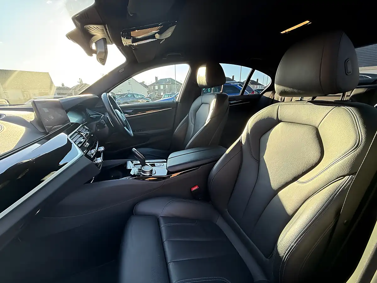 Used 2018 BMW 5 Series M Sport Grey - Interior and Exterior details 14