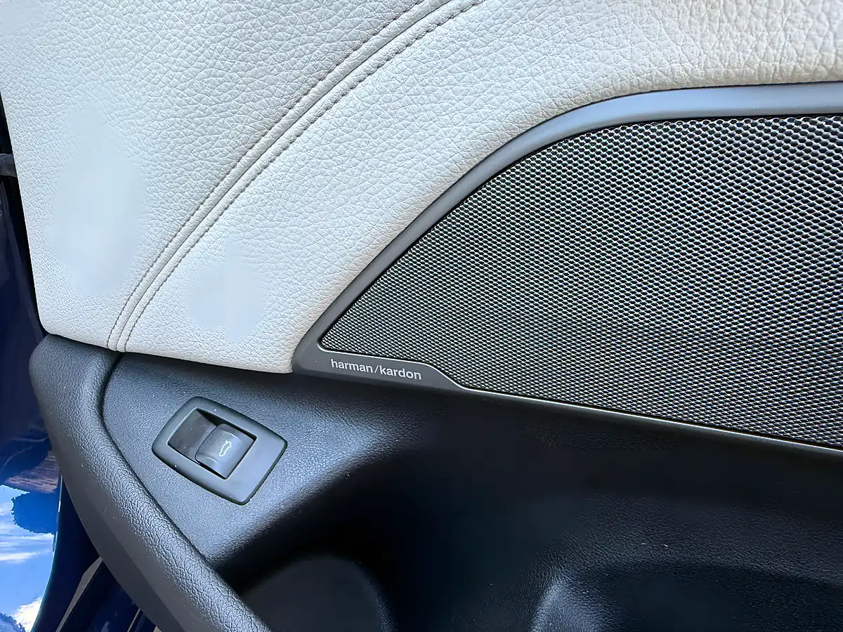 Used 2018 BMW 5 Series M Sport Mediterranean Blue - Interior and Exterior details 13