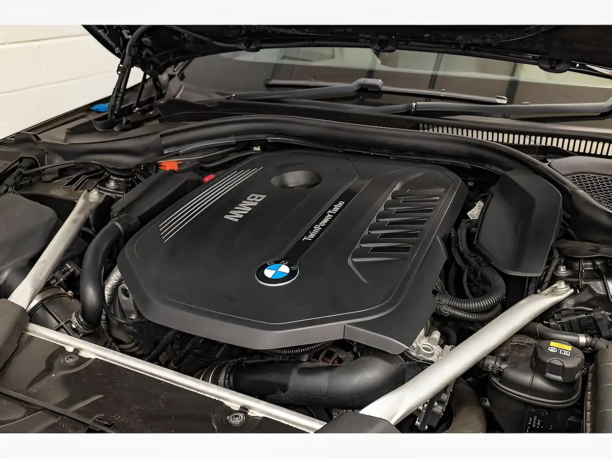 Used 2018 BMW 5 Series M Sport Sophisto Grey Metallic - Interior and Exterior details 9