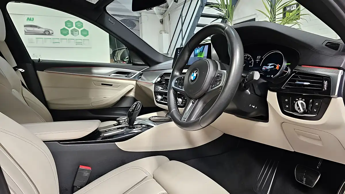 Used 2018 BMW 5 Series M Sport Sophisto Grey Xirallic - Interior and Exterior details 10