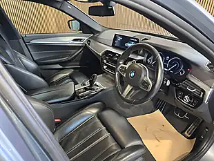 Used 2018 BMW 5 Series M Sport Touring Blue - Interior and Exterior details 11
