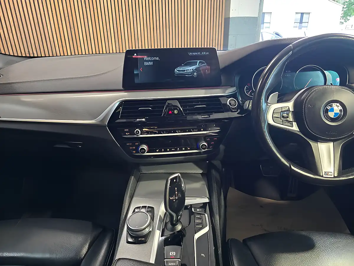 Used 2018 BMW 5 Series M Sport Touring Blue - Interior and Exterior details 12