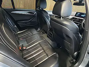 Used 2018 BMW 5 Series M Sport Touring Blue - Interior and Exterior details 15