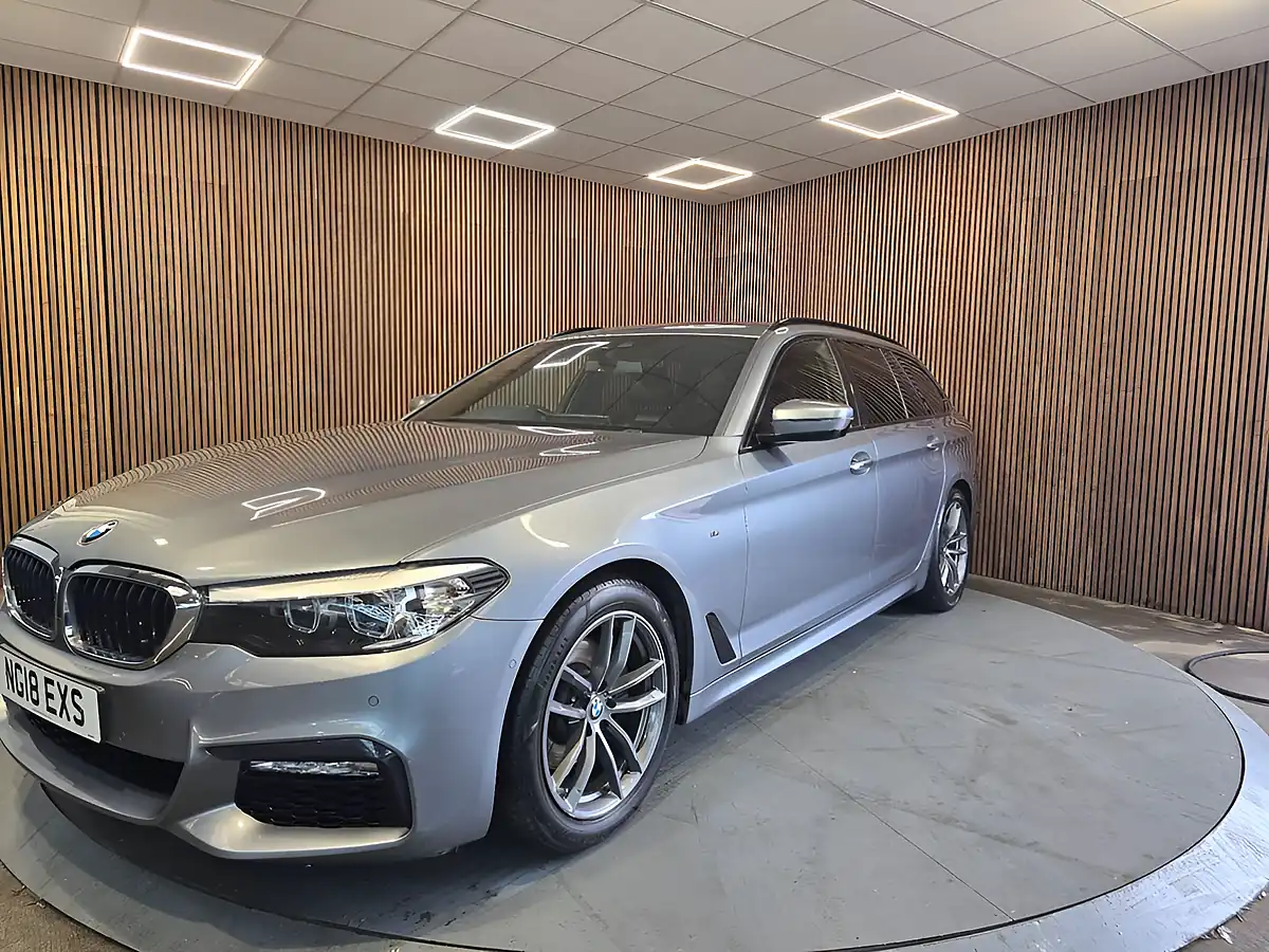 Used 2018 BMW 5 Series M Sport Touring Blue - Interior and Exterior details 4