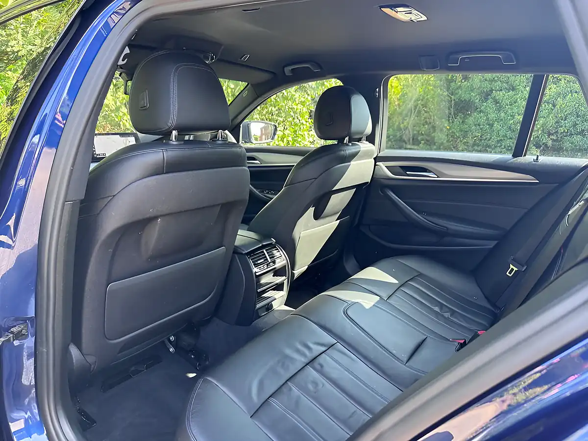 Used 2018 BMW 5 Series M Sport Touring Mediterranean Blue - Interior and Exterior details 18