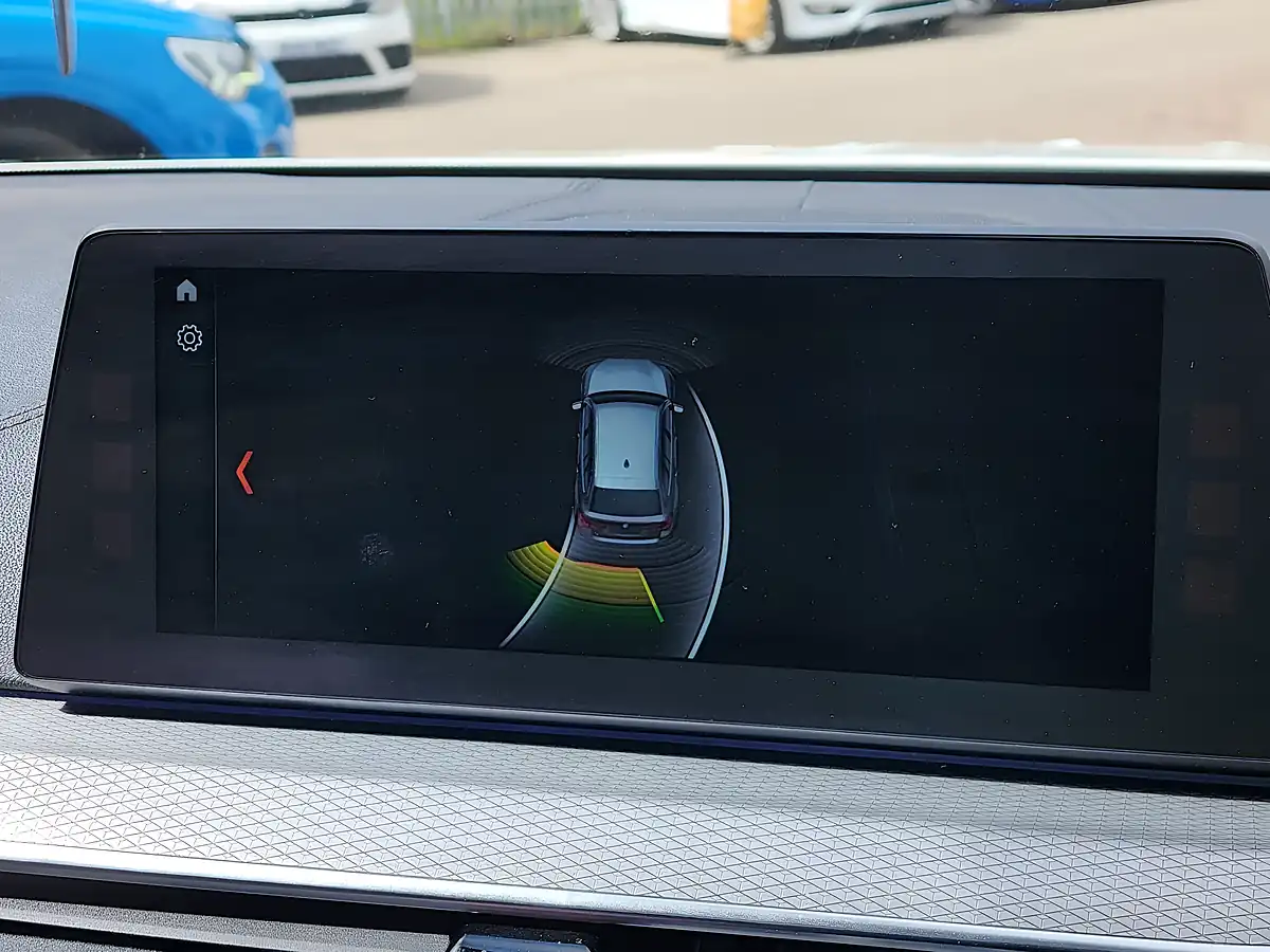 Used 2018 BMW 5 Series M Sport Touring White - Interior and Exterior details 12