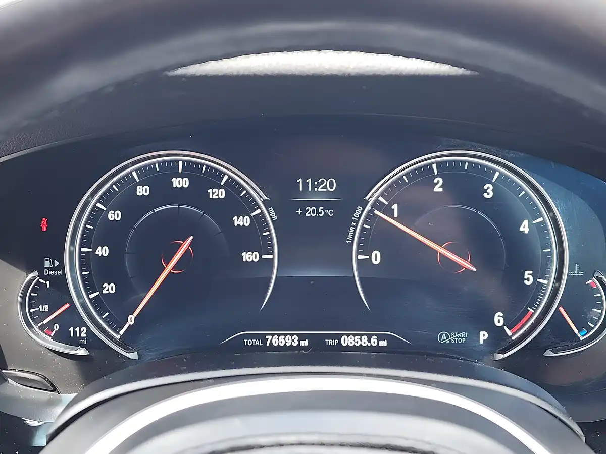 Used 2018 BMW 5 Series M Sport Touring White - Interior and Exterior details 9