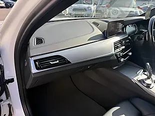 Used 2018 BMW 5 Series M Sport Touring White - Interior and Exterior details 18