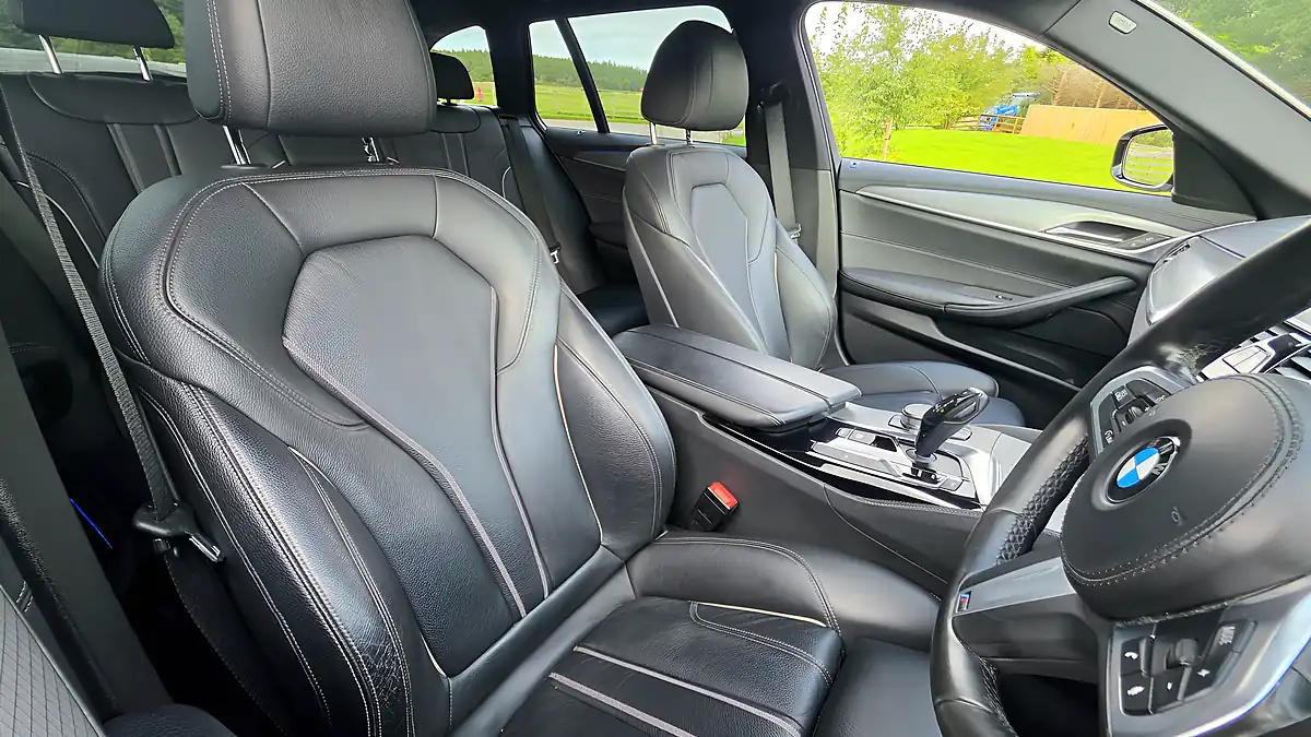 Used 2018 BMW 5 Series M Sport Touring White - Interior and Exterior details 10