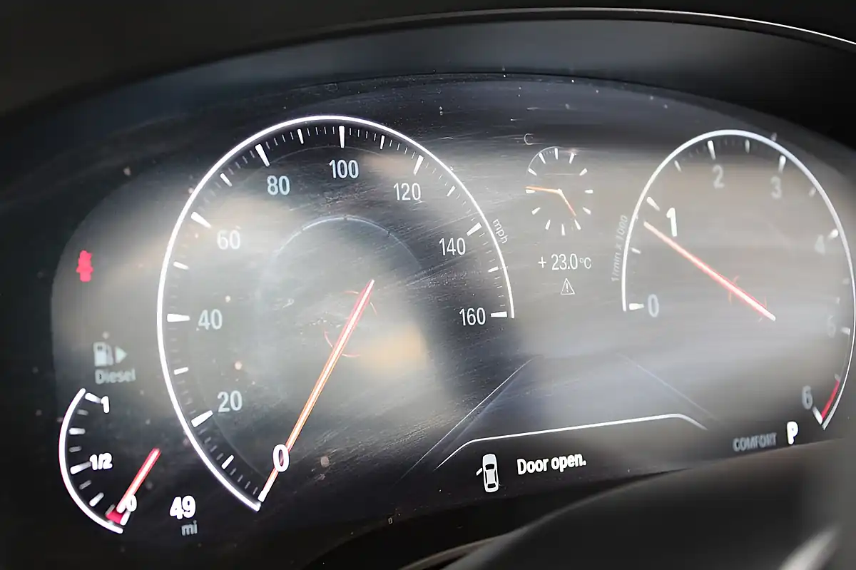 Used 2018 BMW 5 Series M Sport White - Interior and Exterior details 18