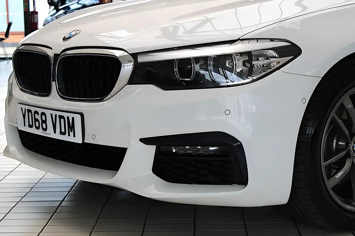 Used 2018 BMW 5 Series M Sport White - Interior and Exterior details 2