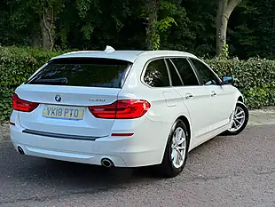 Used 2018 BMW 5 Series Se Arctic White - Interior and Exterior details 7