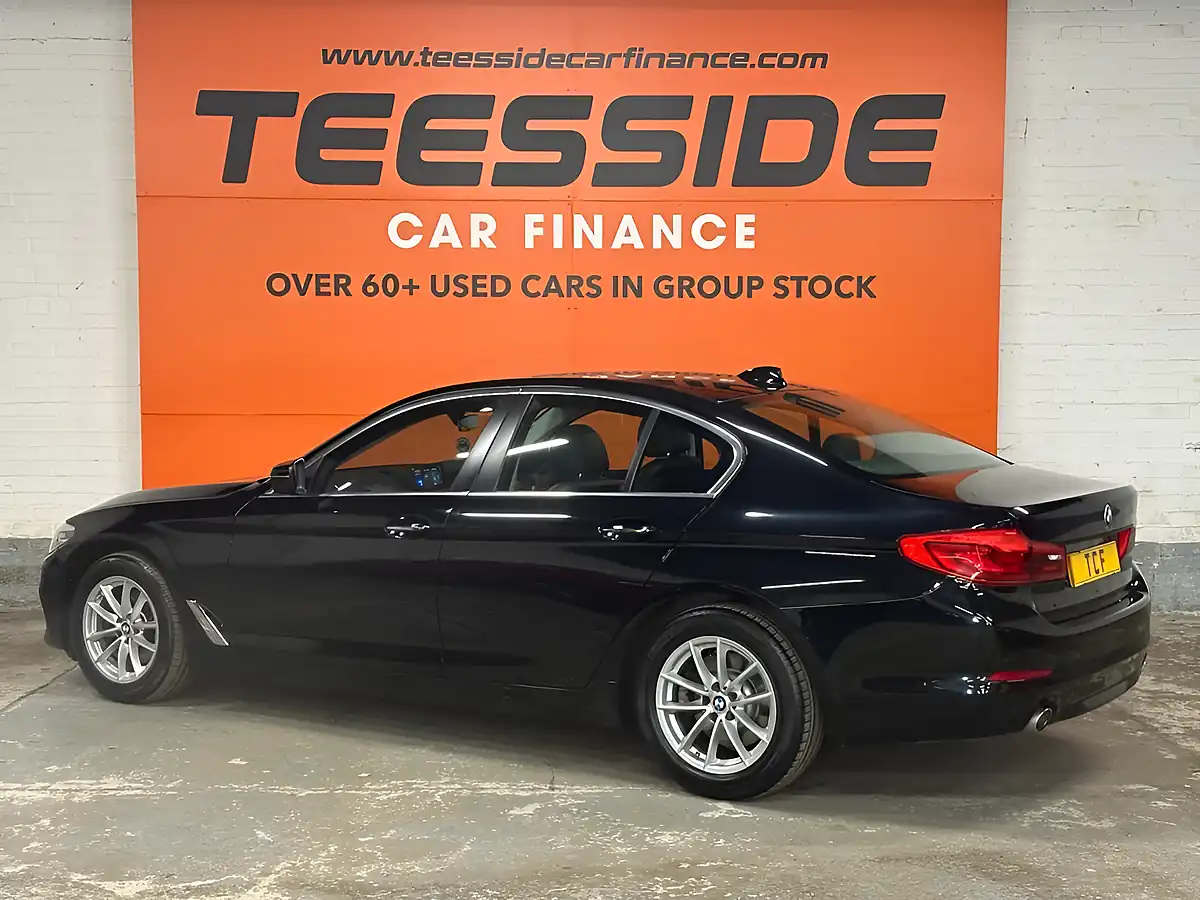 Used 2018 BMW 5 Series Se Black - Interior and Exterior details 4