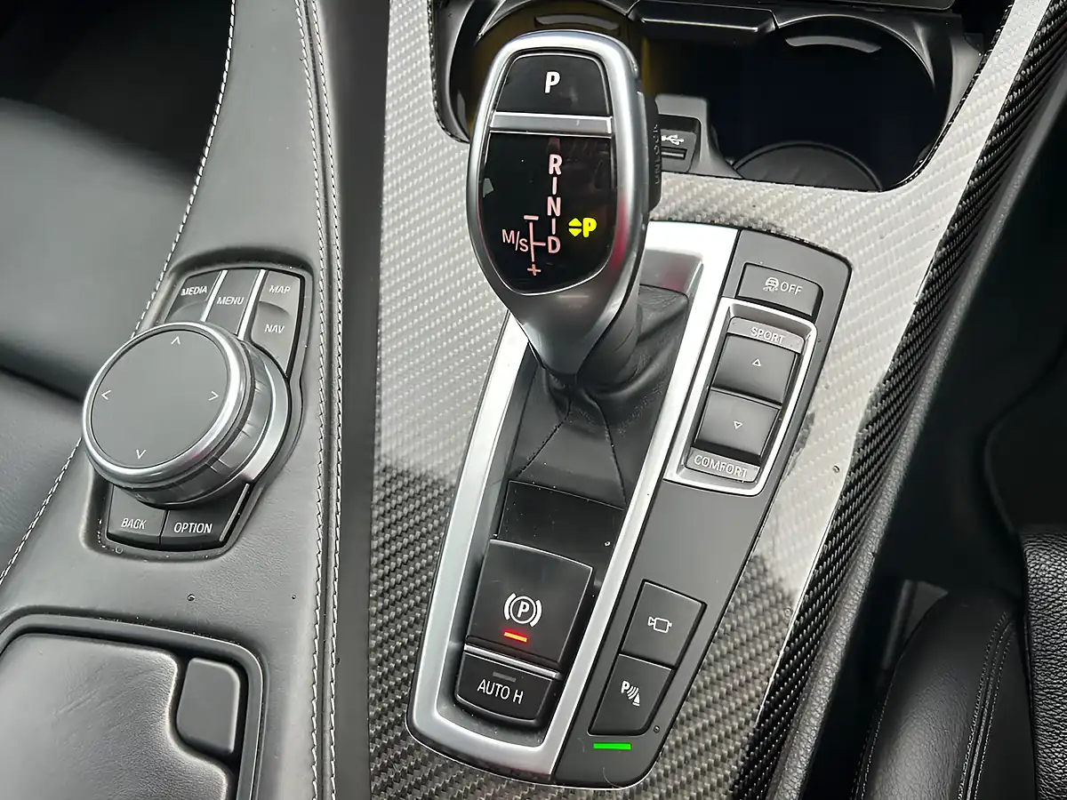Used 2018 BMW 6 Series Gran Coupe M Sport Blue - Interior and Exterior details 16