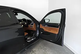 Used 2018 BMW 7 Series M Sport Grey - Interior and Exterior details 12